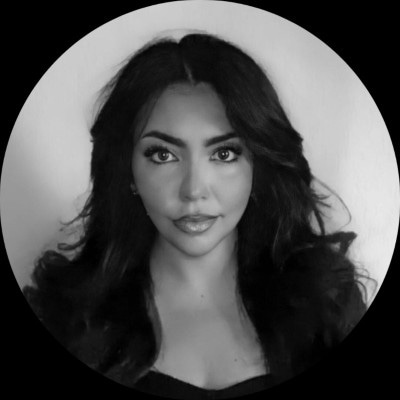 Büshra Topaloglu